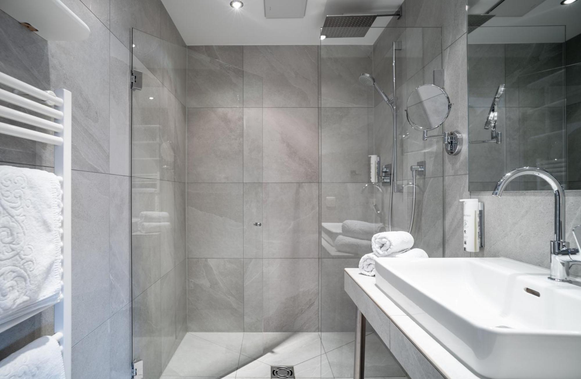 Sonnenhof Appartements Pertisau Quarto foto